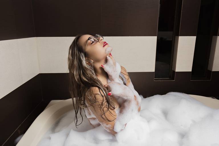 ensaio flavio marques, ensaio feminino, ensaio mulher, sensual, fotos criativas, fotos tumblr, fotos lifestyle, flávio marques xinguara, fotógrafo de xinguara, flavio, fotos sensuais, sexy, fotos mulheres, fotos criativas, ensaio sozinha