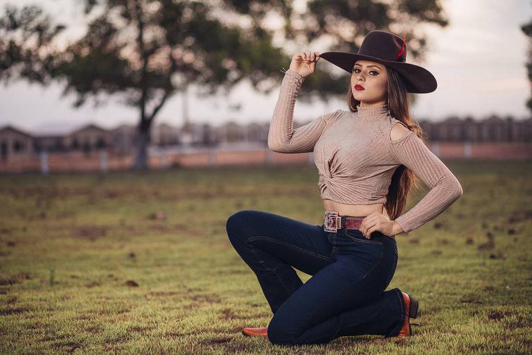 ensaio flavio marques, ensaio feminino, ensaio mulher, sensual, fotos criativas, fotos tumblr, fotos lifestyle, flávio marques xinguara, fotógrafo de xinguara, flavio, fotos sensuais, sexy, fotos mulheres, fotos criativas, ensaio sozinha