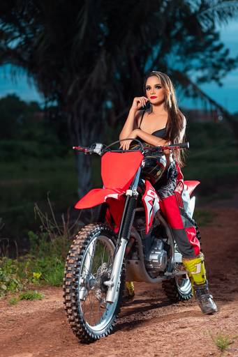 ensaio flavio marques, ensaio feminino, ensaio mulher, sensual, fotos criativas, fotos tumblr, fotos lifestyle, flávio marques xinguara, fotógrafo de xinguara, flavio, fotos sensuais, sexy, fotos mulheres, fotos criativas, ensaio sozinha