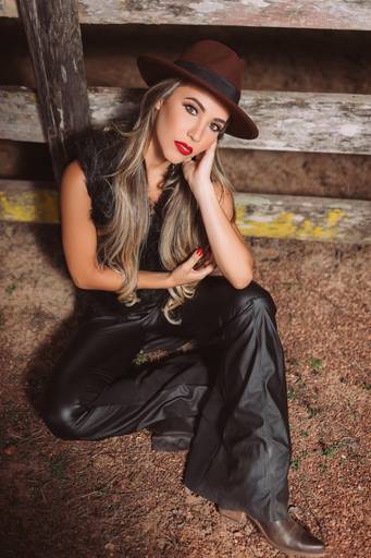 ensaio flavio marques, ensaio feminino, ensaio mulher, sensual, fotos criativas, fotos tumblr, fotos lifestyle, flávio marques xinguara, fotógrafo de xinguara, flavio, fotos sensuais, sexy, fotos mulheres, fotos criativas, ensaio sozinha