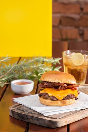 Sirva imagens de dar água na boca com fotografia profissional de alimentos.