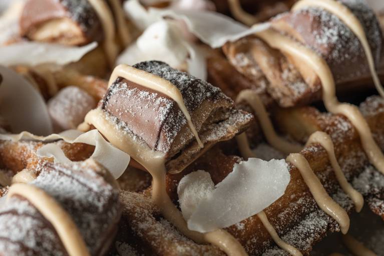 waffle de chocolate e kinder