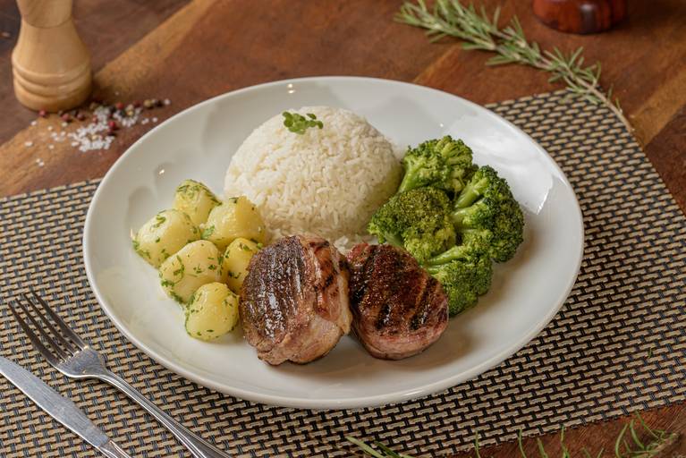 fotografia de comida, ribeirão preto, tempero brasileiro, photofood, fotógrafo em ribeirão preto, fotografia para restaurante, fotografia gastronômica, prato executivo, foto de comida