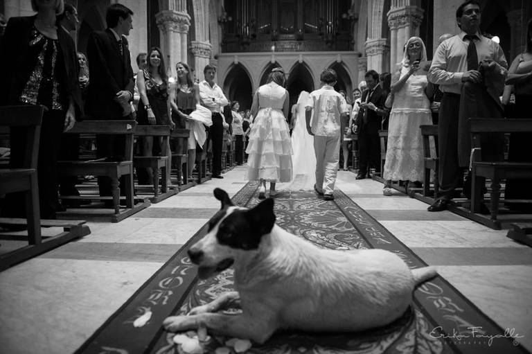 Ceremonia en Luján, Buenos Aires. Boda argentina, novios de Chile