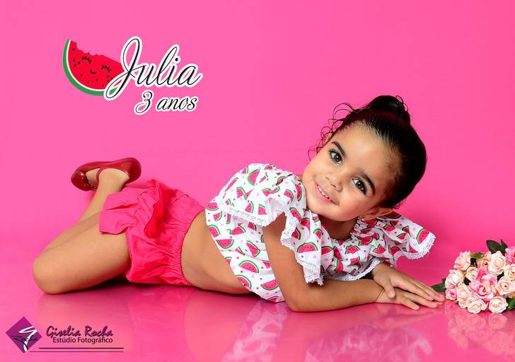 Julia Amor de melancia 