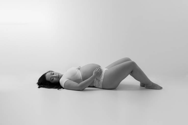 Ensaio de gestante em estúdio no Rio de Janeiro Freguesia RJ