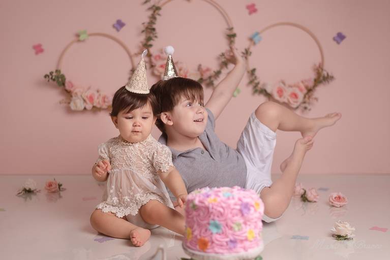 Ensaio Smash the cake menina jardim encantado estúdio Freguesia Jacarepagua Rio de Janeiro