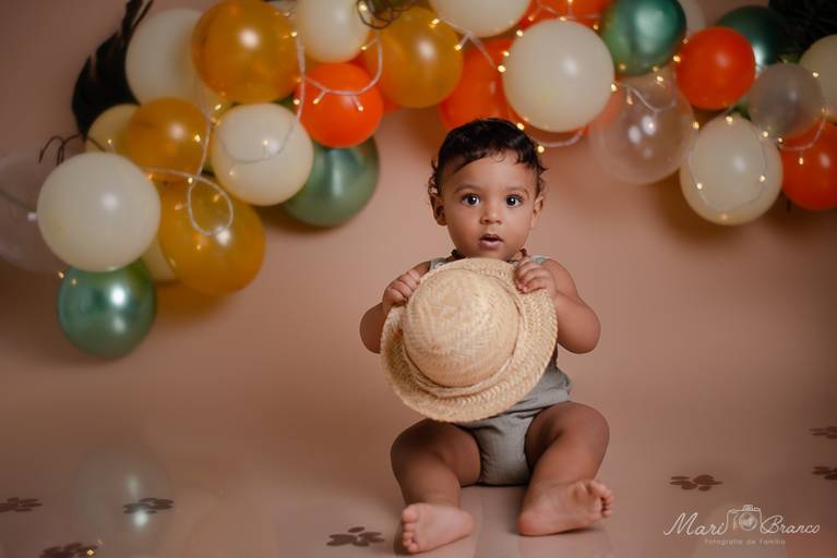 Ensaio Smash the cake menino Rei leão estúdio Freguesia Jacarepagua Rio de Janeiro