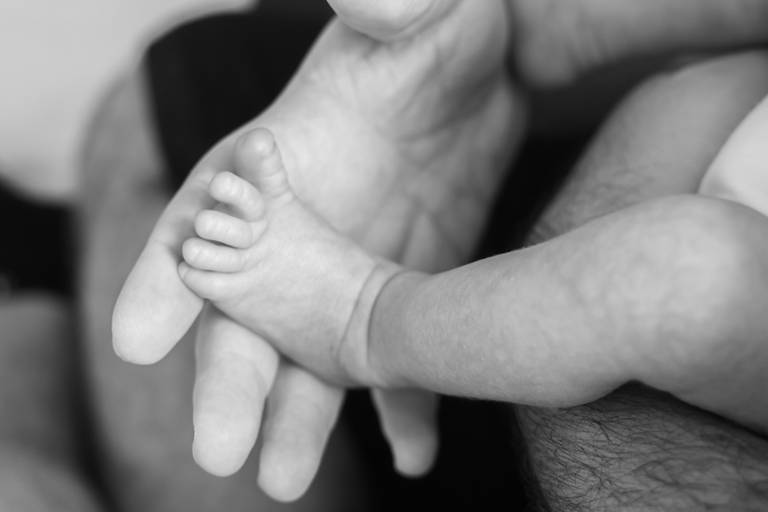 foto_de_pezinho_bebê_newborn