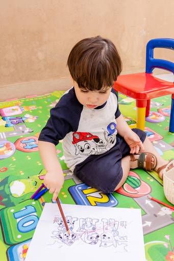 CRIANÇA_ANIVERSÁRIO