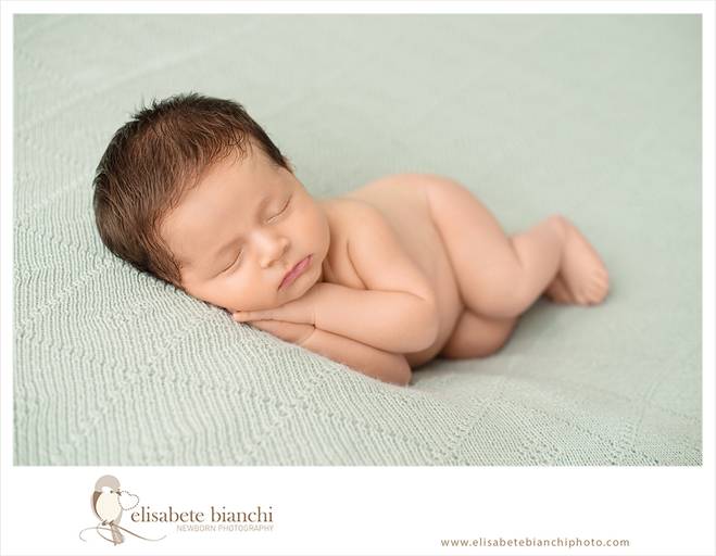 Ensaio Newborn Caxias do Sul fotógrafa de recém nascidos formação e selo de segurança foto bonita é foto segura Prêmio Amarelos Awards