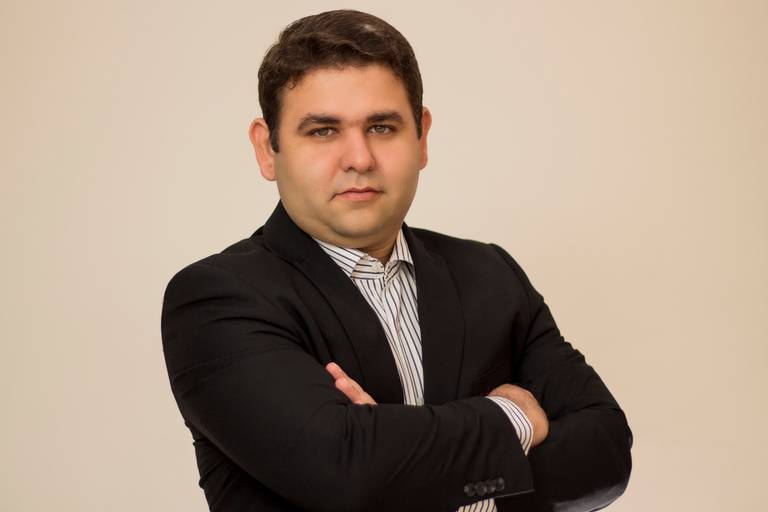 Fotografo corporativo em São Paulo de profissionais liberais, portrait, elegante, executivo, chic, book, linkedin, empresas, fotografo publicitário, fotografo de revista institucional, publicitário