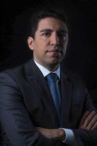 Fotografo corporativo em São Paulo de profissionais liberais, portrait, elegante, executivo, chic, book, linkedin, empresas, fotografo publicitário, fotografo de revista institucional, publicitário