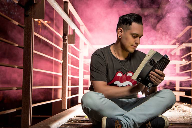 fotografo marco aurelio em sao paulo, criativo, borboletas, jardim, fotografo em sao paulo, fotografo de ensaio, fotografo de moda, fumaça, 