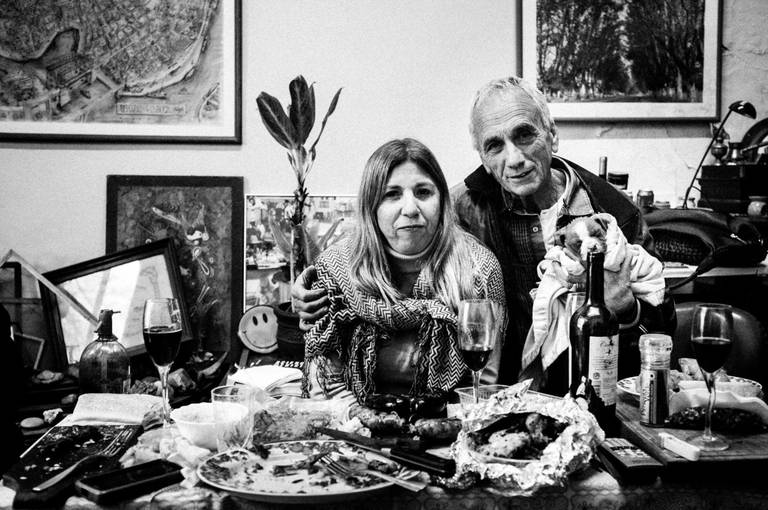 sobremesa blanco y negro