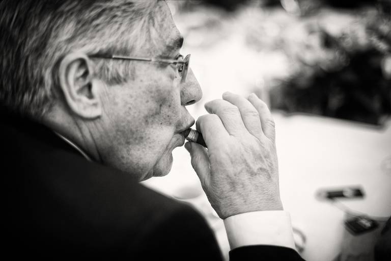 fotografia descontraída de convidado