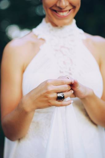 detalhes de uma noiva