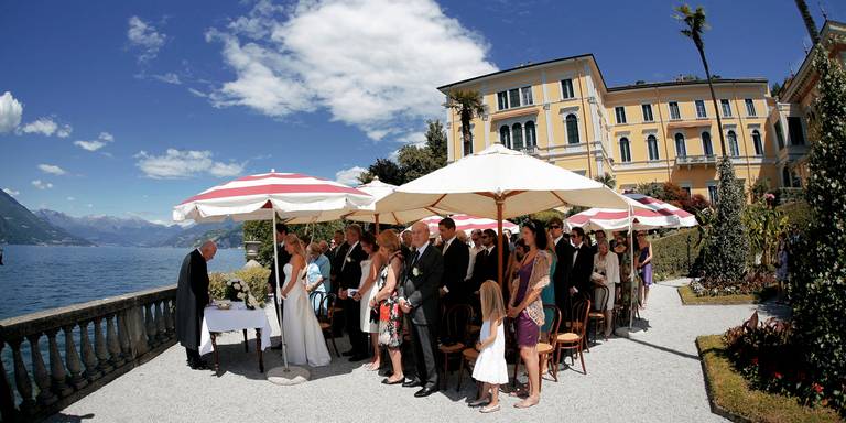 cerimonia de casamento no Lago di Como em Itália
