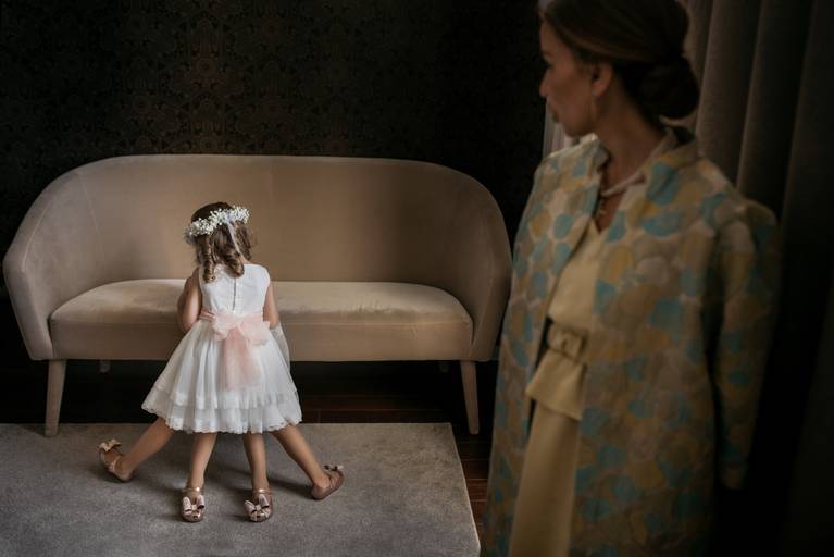 Casamento; Fotografia de Casamento; Wedding Photographer; Sessão Solteiros; Vestido de Noiva; Noivas; Wedding Details; Quinta do Rio; Vale da Carga; Hotel do Buçaco; Palacio Igreja Velha; Palacio Do Freixo; Cheiro de Alecrim; Quinta do Eden; Casa de Abis