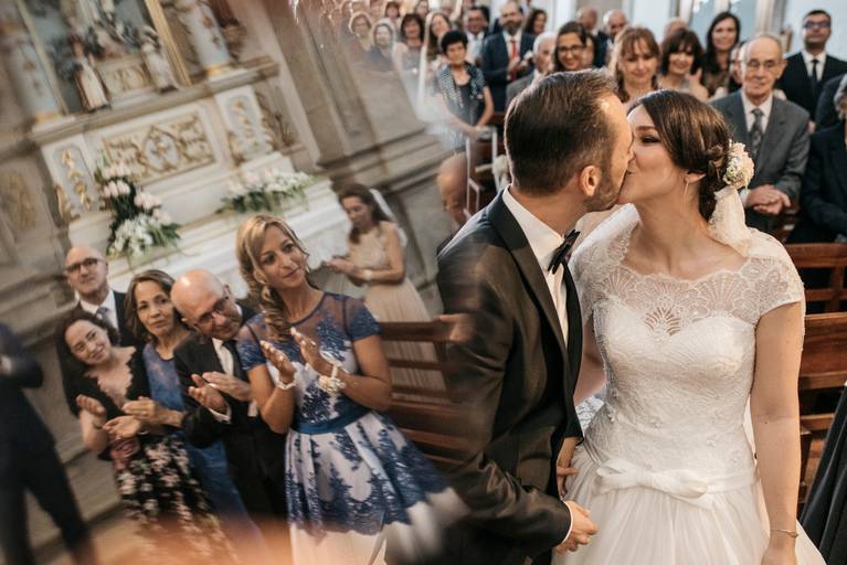 Casamento; Casar em Portugal; Noivos; Casal; Solteiros; Wedding Planner; Vestido de Noiva; Wedding Destination; Cheiro de Alecrim; Quinta do Eden; Casa de Abis; Fotografia de Casamento; Porto; Coimbra; Noivos; Sessão de Solteiros; Wedding Photography