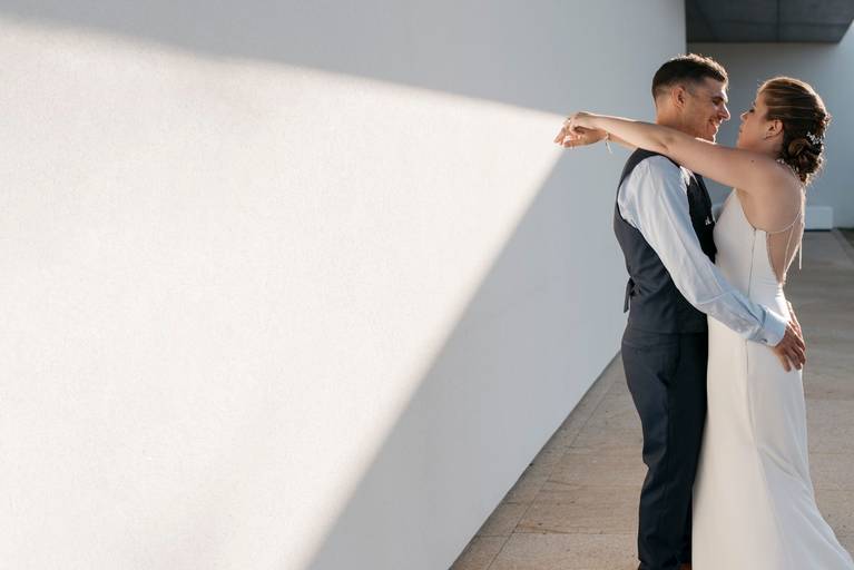 Casamento; Casar em Portugal; Noivos; Casal; Solteiros; Wedding Planner; Vestido de Noiva; Wedding Destination; Cheiro de Alecrim; Quinta do Eden, Casa de Abis; Fotografia de Casamento; Porto; Coimbra; Noivos; Sessão de Solteiros; Wedding Photography