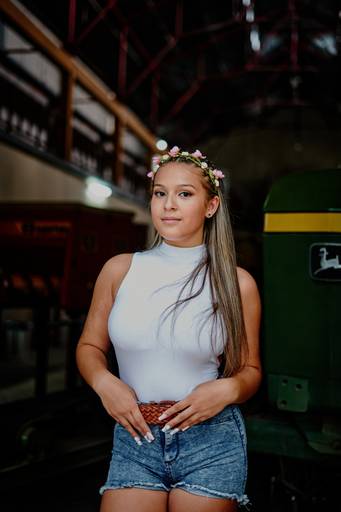 cuart dnxfotografia cumpleaños de 15 vestido de 15 sesion en moto para cumpleaños de 15 zona campestre atardecer