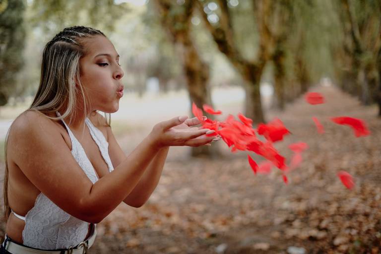 cuart dnxfotografia cumpleaños de 15 vestido de 15 sesion en moto para cumpleaños de 15 zona campestre atardecer