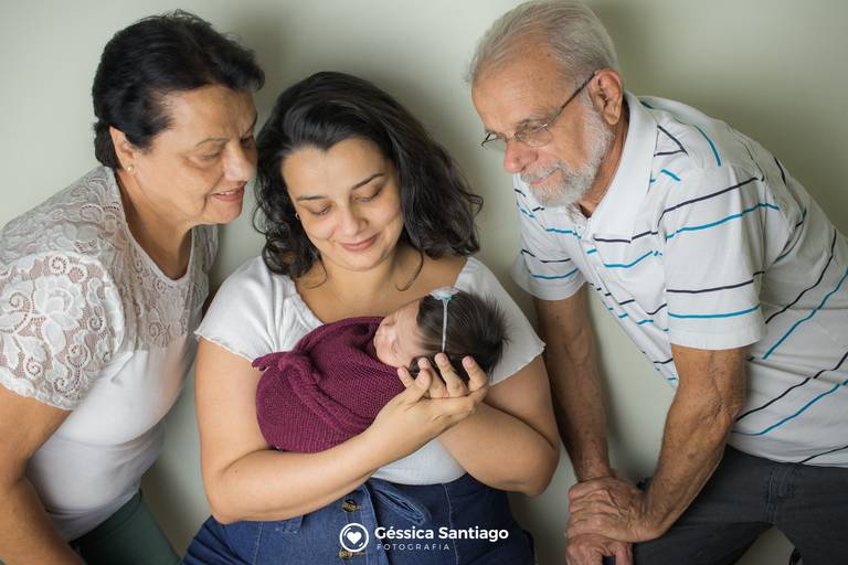 Foto com os avós - Newborn - RJ