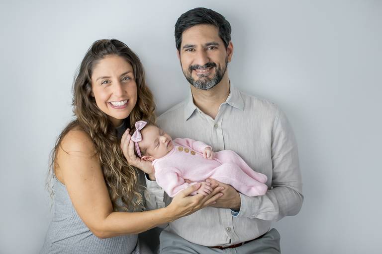 Foto com os pais - Newborn - RJ