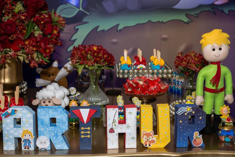 Tema: O Pequeno Príncipe 