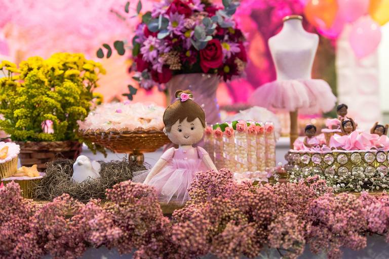 Tema: Jardim da Bailarina