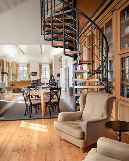 casa do medico turismo sines biblioteca