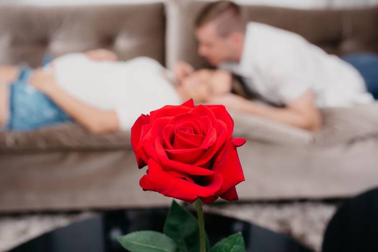 Ensaio de gestante da Deisi e Adilson Warken, à espera da Manuela, realizado em Belo Horizonte, pela fotógrafa Fabiana Bomfim. 