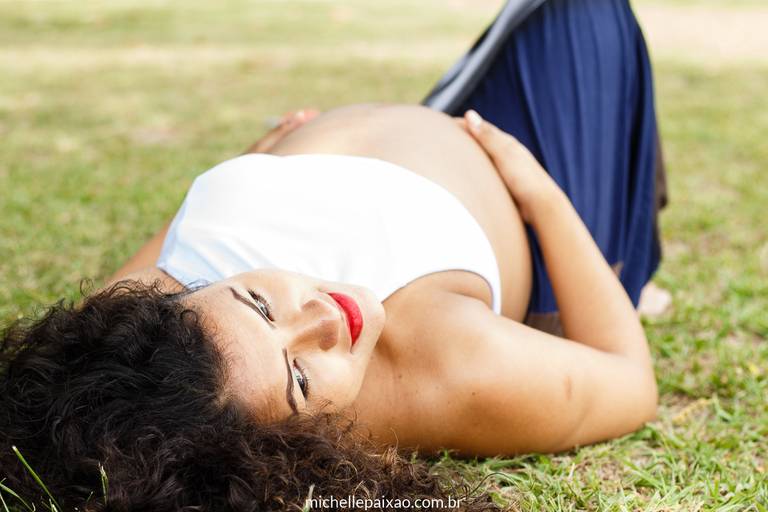ensaio fotográfico grávida ar livre rj