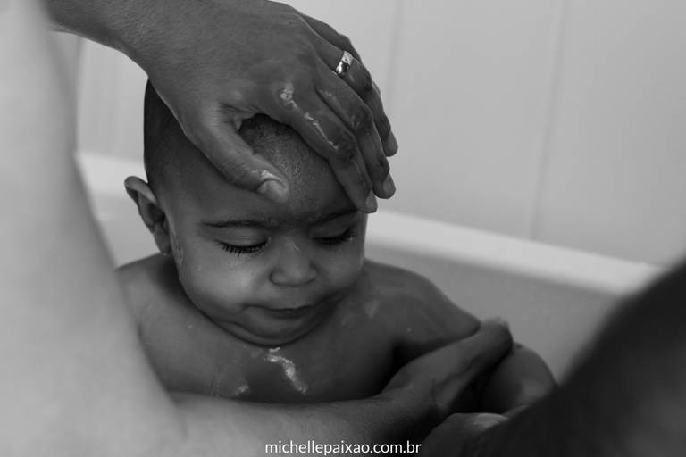 acompanhamento mensal bebê ensaio banho banheira rio de janeiro