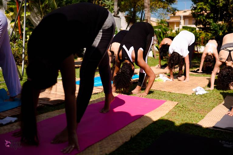 Quadra 6 Lote 5 - 2ª edição em 1 de setembro de 2019 - Alongamento com Andreza Bastos.