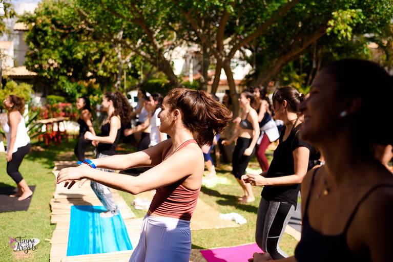 Quadra 6 Lote 5 - 2ª edição em 1 de setembro de 2019 - Alongamento com Andreza Bastos.