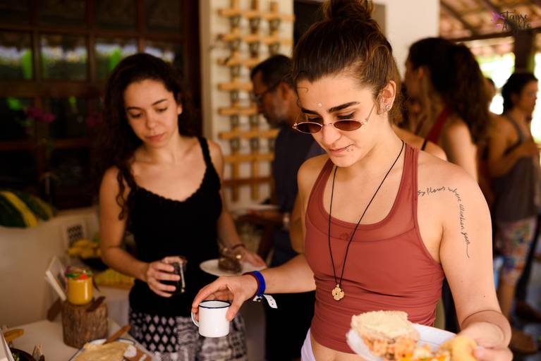 Quadra 6 Lote 5 - 2ª edição em 1 de setembro de 2019 - Alongamento com Andreza Bastos.