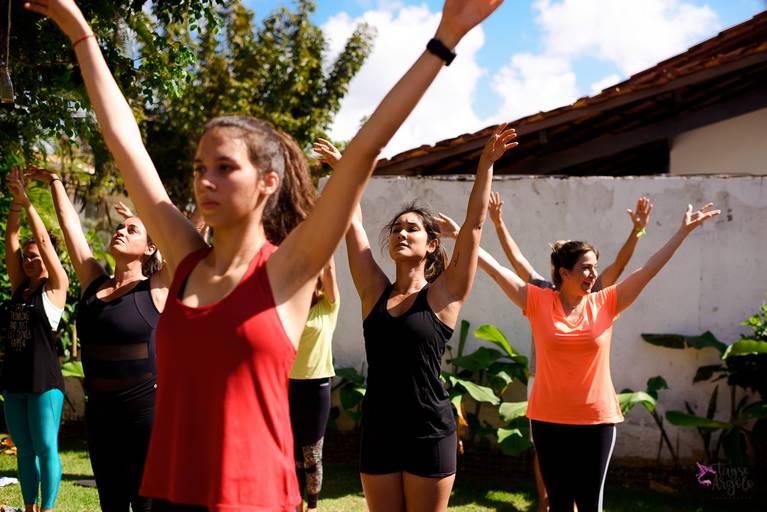 Quadra 6 Lote 5 - 2ª edição em 1 de setembro de 2019 - Alongamento com Andreza Bastos.