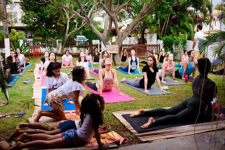 Quadra 6 Lote 5 - 1ª edição em 28 de julho de 2019 - Yoga com Thais Khoury.