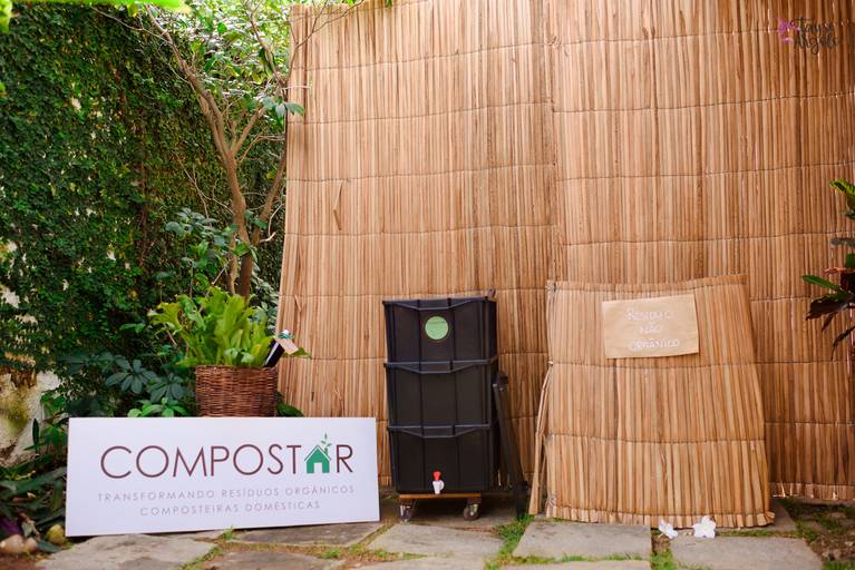 Quadra 6 Lote 5 - 1ª edição em 28 de julho de 2019 - Yoga com Thais Khoury.