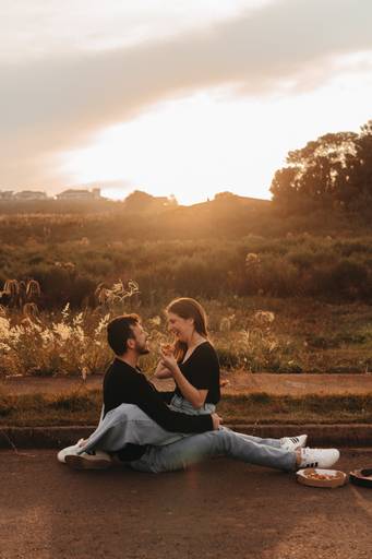 Ensaio casal com pizza