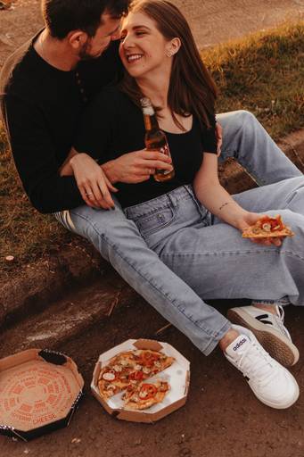 Ensaio casal com pizza