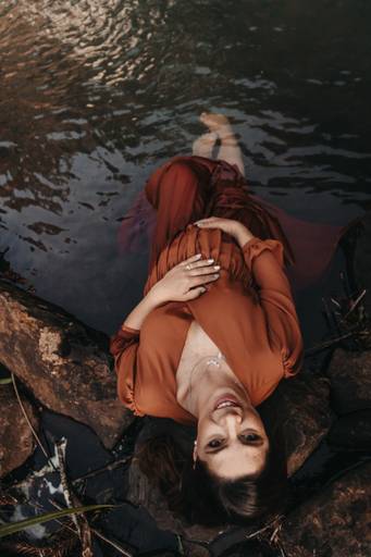 gestante na cachoeira