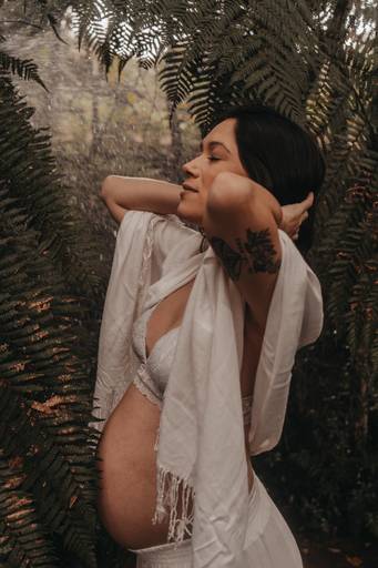 Ensaio gestante com água