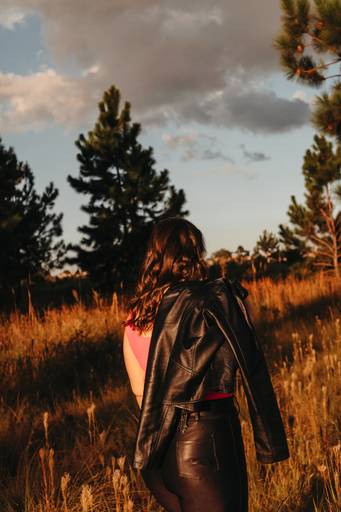 Foto feminina urbana