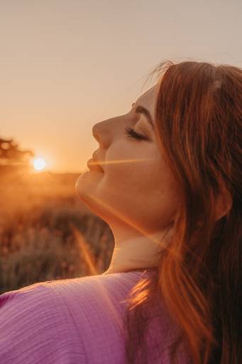 campo de lavanda: ensaio feminino