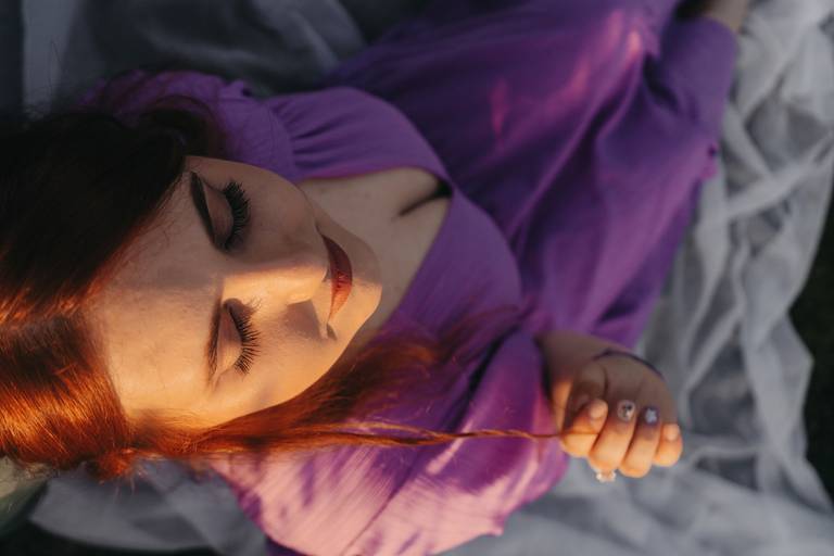 campo de lavanda: ensaio feminino