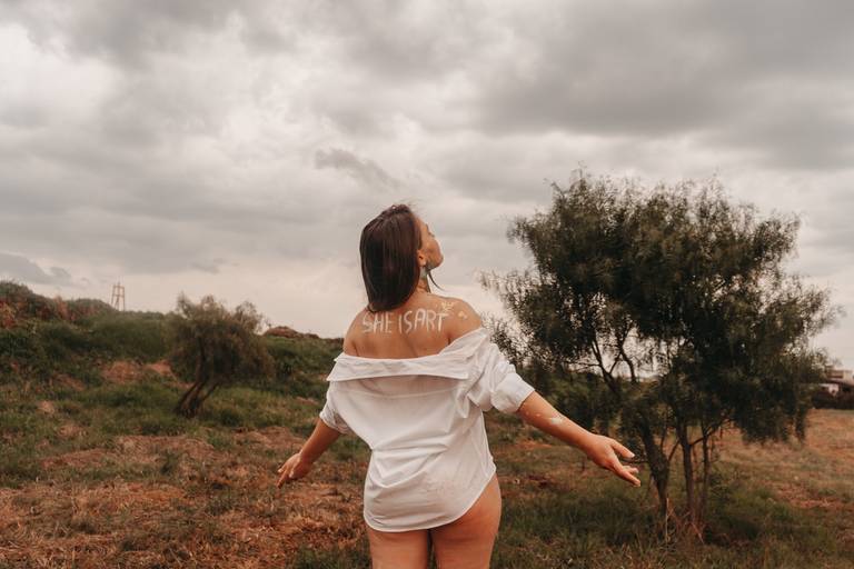 ensaio feminino de arte