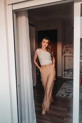 Ensaio feminino em casa 